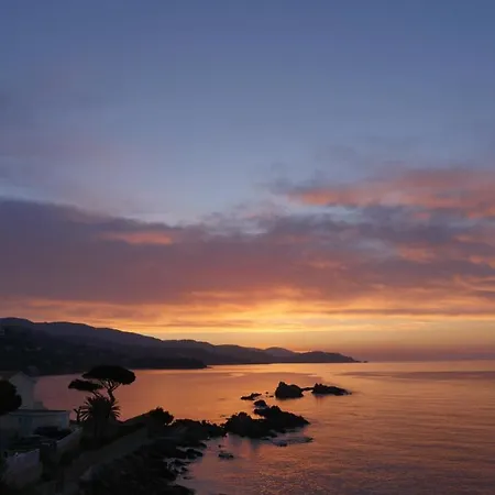 A1 La D'or Апартаменты